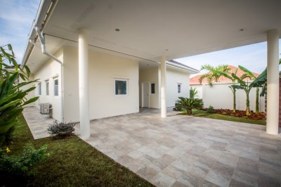 Luxury brand new Hin Lek Fai Hua Hin