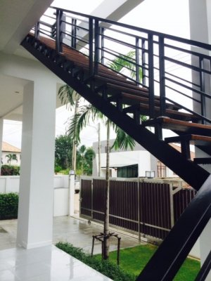 Rent Hua Hin Pool villa soi 114
