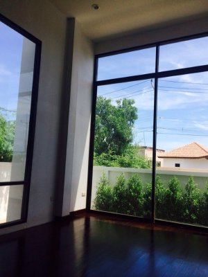 Rent Hua Hin Pool villa soi 114