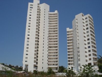 Jamchuree Khao Takiab beach Hua Hin