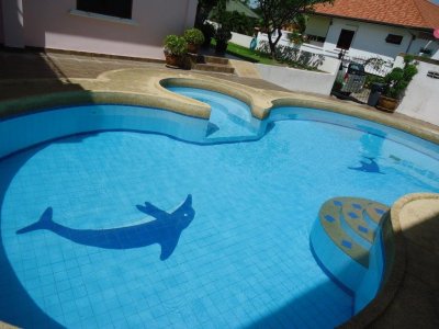 Natural Hill Hua Hin 4 bedrooms large pool villa soi 6