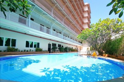 Condo in heart of Hua Hin 1 bedroom 1.68 MB Fully furnished