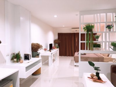 Condo in heart of Hua Hin 1 bedroom 1.68 MB Fully furnished