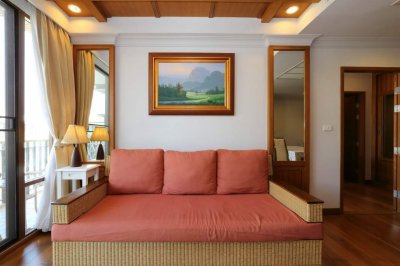 Hua Hin Baan Sanuk on the shores of Khao Takiab