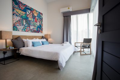 Sanctuary Lake Hua Hin Luxury brand new pool villas near to Banyan Golf Clubs soi 112