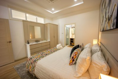 Mali Signature Luxury Townhouse 2 Bedroom Town Houses pool soi 112 Hua Hin
