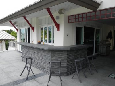 Large property, the Palm Hills Golf Club in Hua Hin