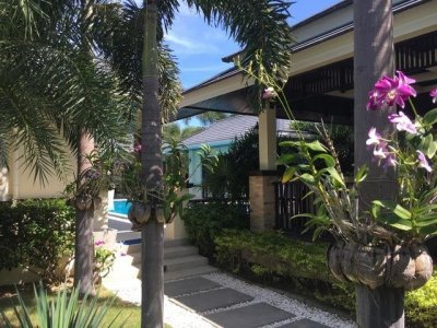 Palm hills golf club pool villa Hua Hin Cha-Am
