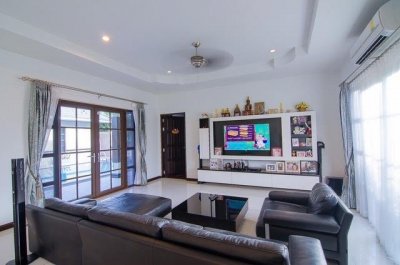 Palm hills golf club pool villa Hua Hin Cha-Am