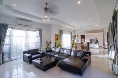 Palm hills golf club pool villa Hua Hin Cha-Am