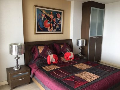 Boathouse Hua Hin apartment 60 sq.m. on the beach in Hua Hin