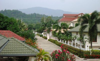 Natural Hill Hua Hin 4 bedrooms large pool villa soi 6